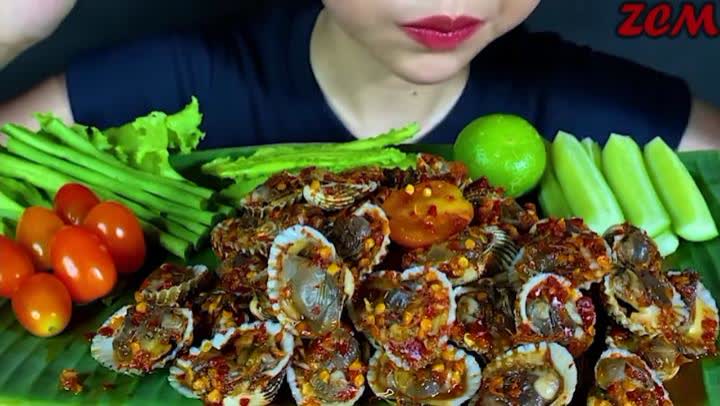 Mukbang 🐚🐚🐚 - TNAOT